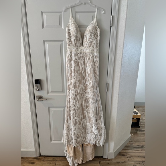 Lillian West Dresses & Skirts - Lillian West Wedding Dress 66103